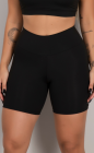 Short Fitness Básico Meia Coxa Preto